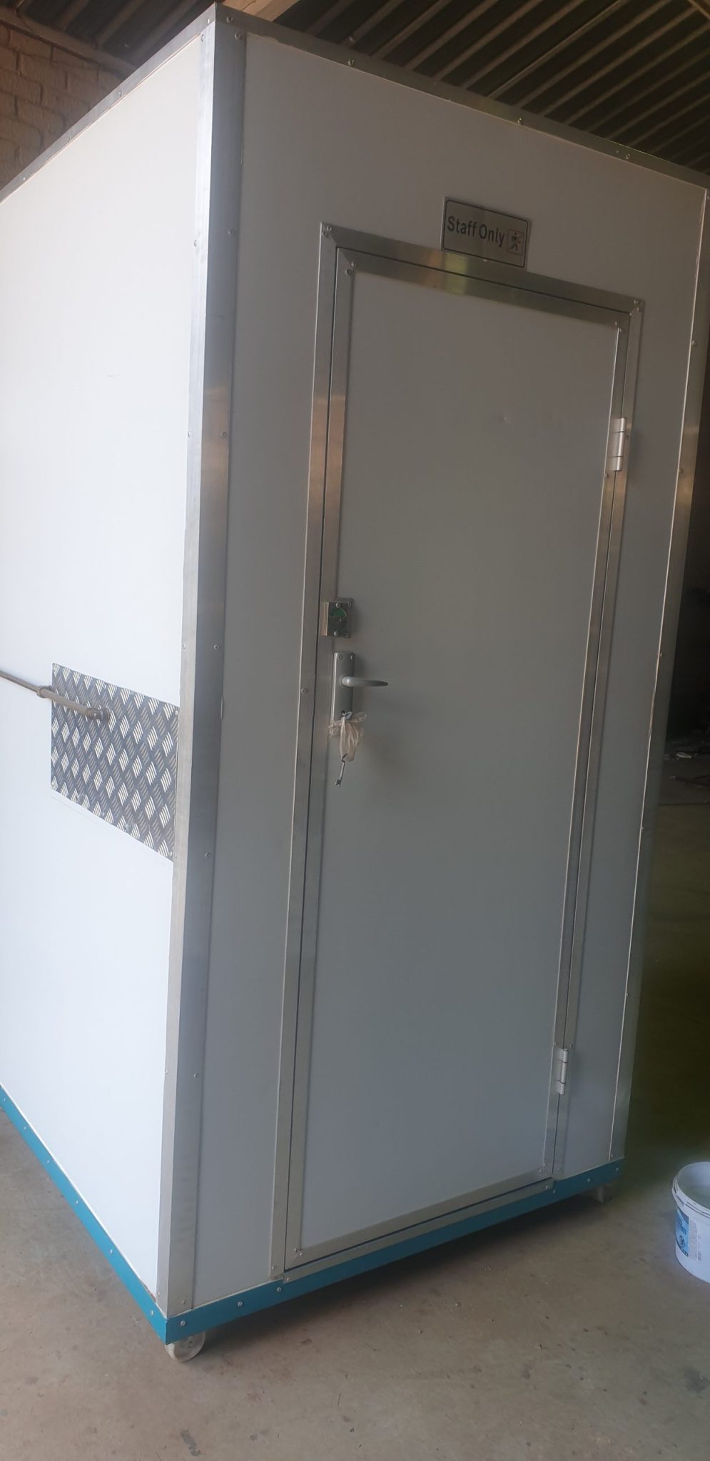 Mobile VIP Toilets – VIP Trailers And Coldrooms
